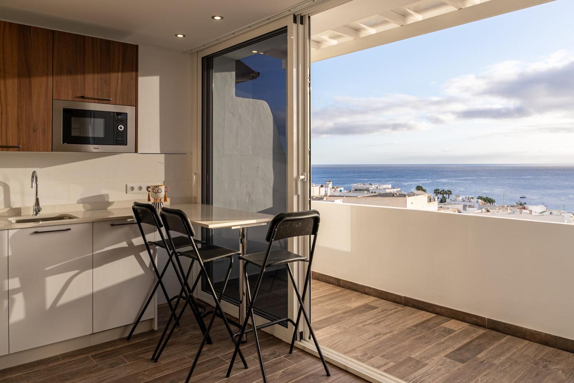 Tías Ocean Suite מראה חיצוני תמונה